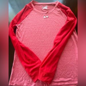 Under armor heat gear in red